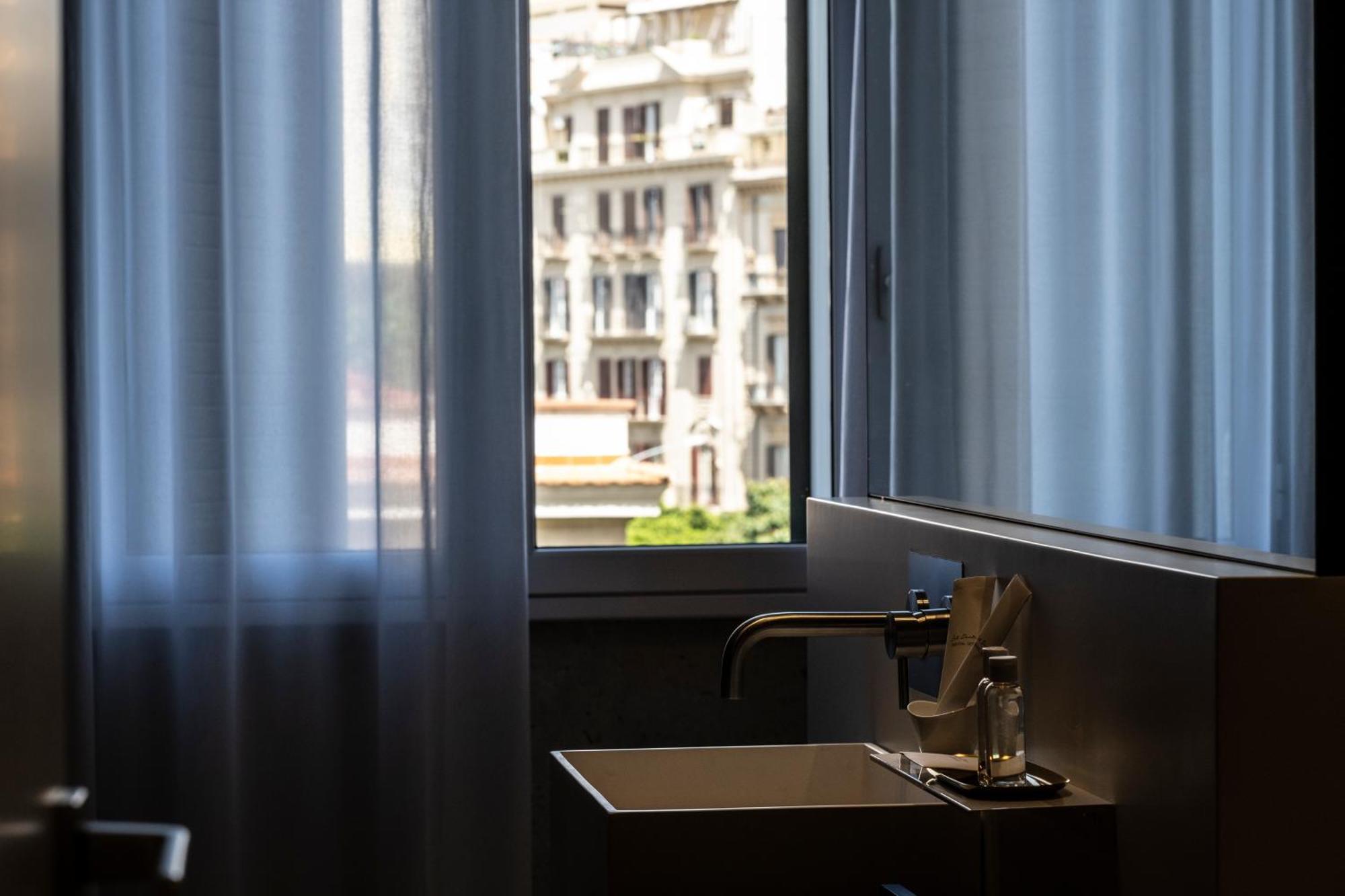 Amorgiu Luxury Suites Palermo Esterno foto